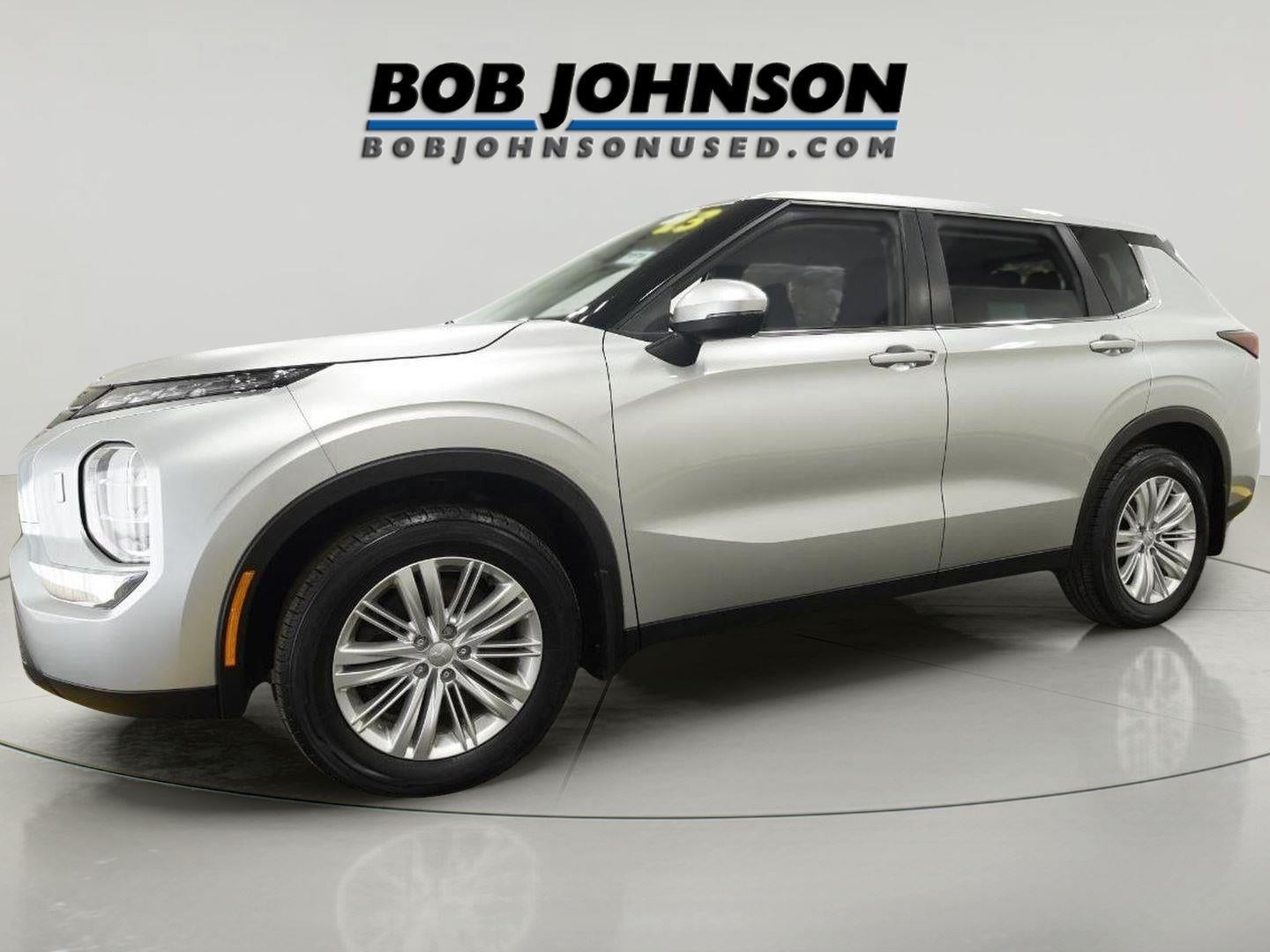 2023 Mitsubishi Outlander ES