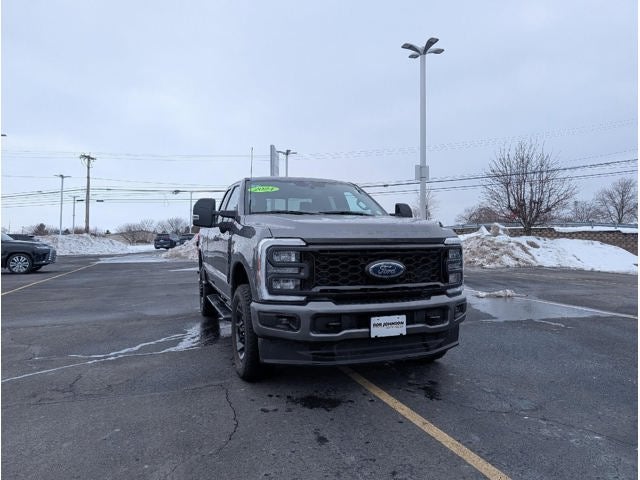 2024 Ford Super Duty F-350 Lariat