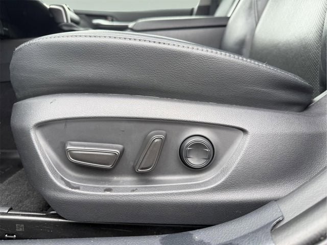 2021 Toyota Camry Hybrid XLE