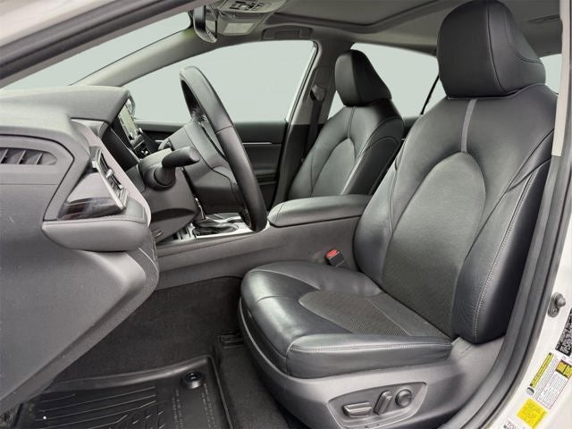 2021 Toyota Camry Hybrid XLE