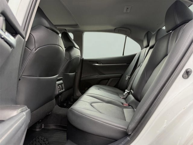 2021 Toyota Camry Hybrid XLE