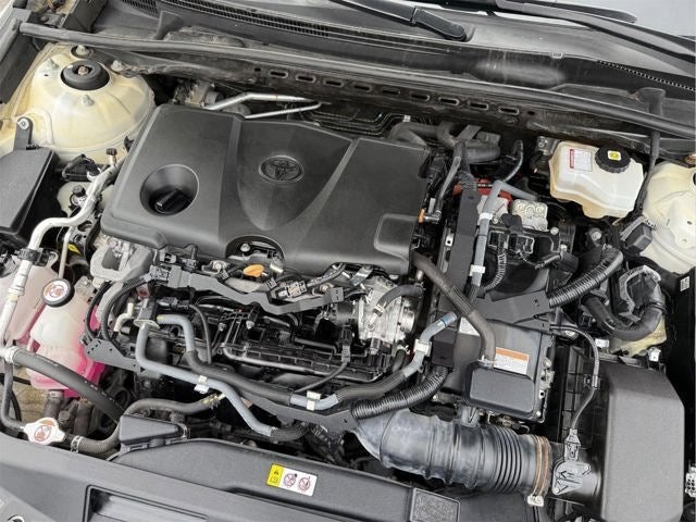 2021 Toyota Camry Hybrid XLE