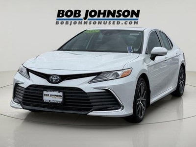 2021 Toyota Camry Hybrid XLE