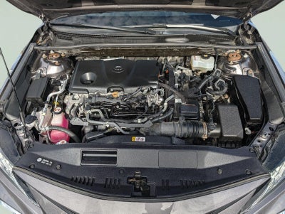 2021 Toyota Camry Hybrid XLE