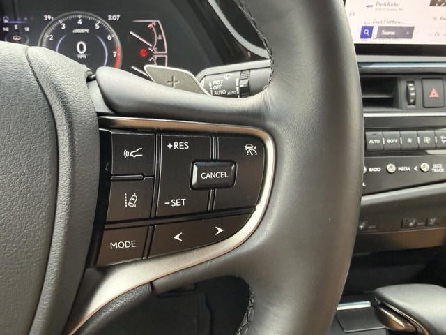 2023 Lexus ES 250 AWD 