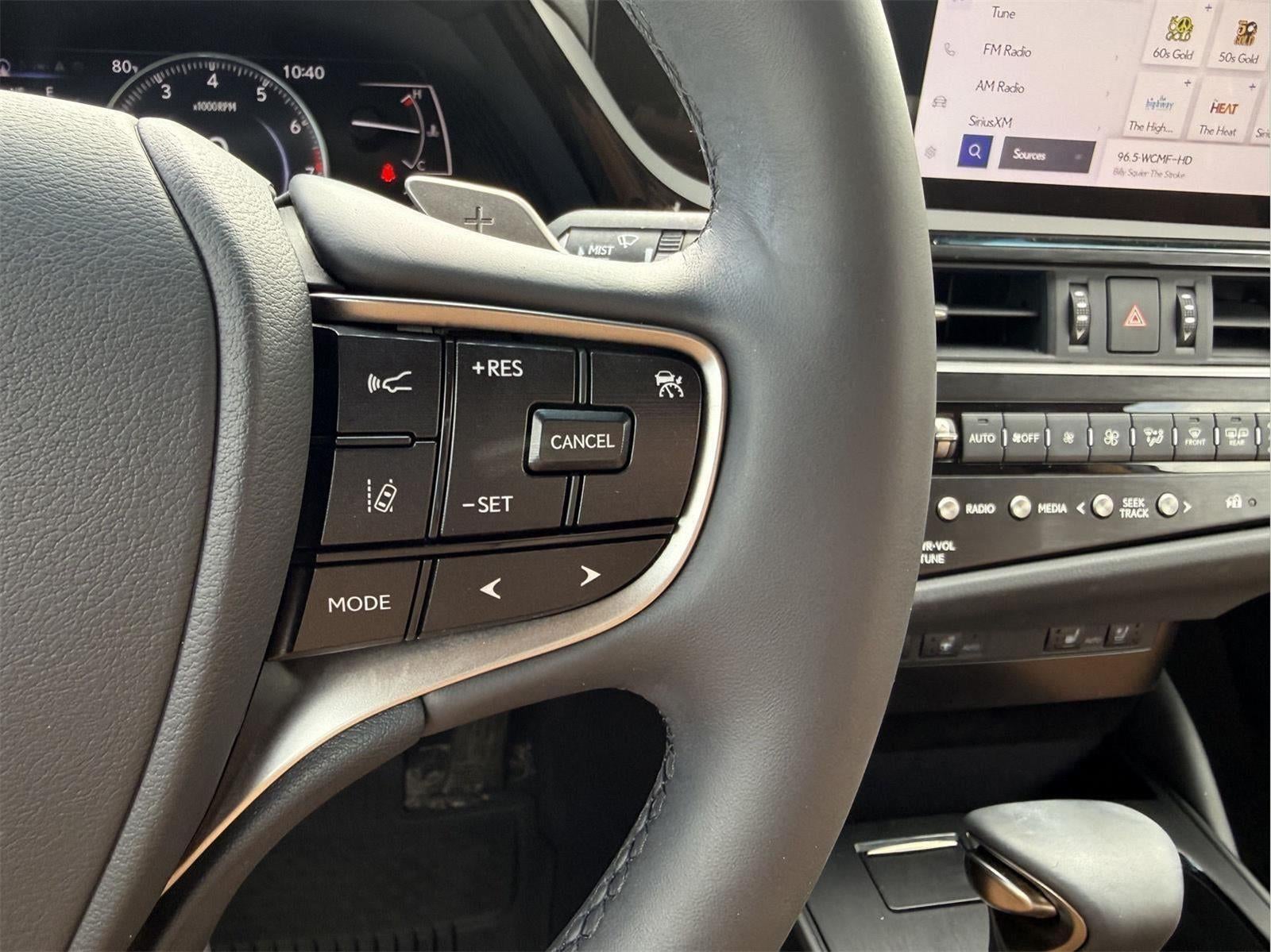 2023 Lexus ES ES 250