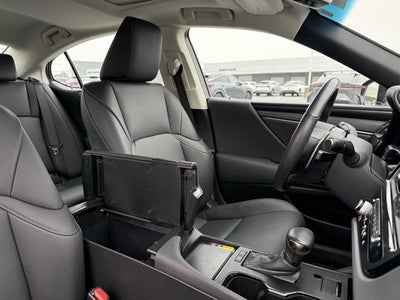 2024 Lexus ES 300h SEDAN