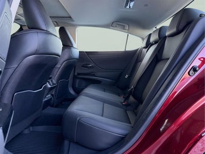 2023 Lexus ES 350 Base