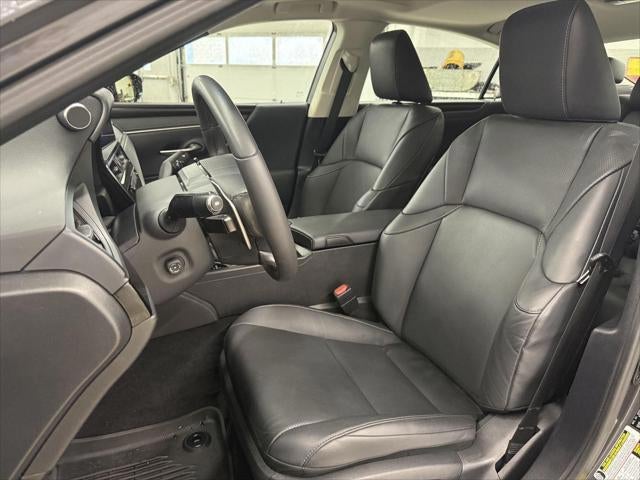 2023 Lexus ES 350 Base