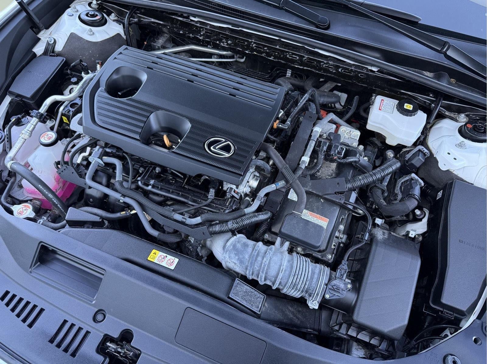 2023 Lexus ES 300h ULTRA LUXURY