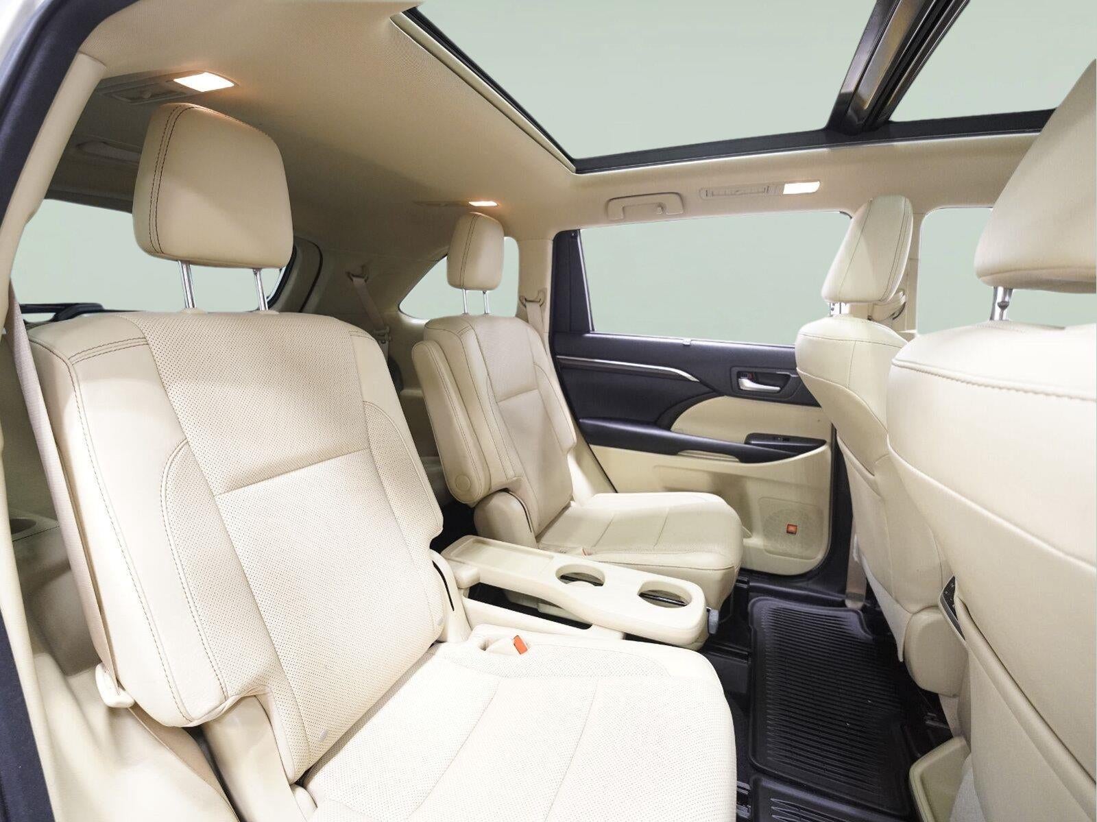 2016 Toyota Highlander Limited Platinum
