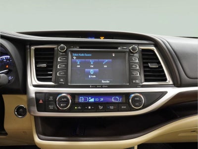 2016 Toyota Highlander Limited Platinum