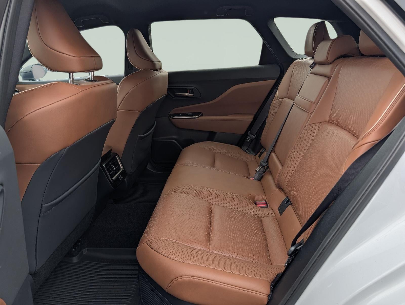 2025 Toyota Crown Signia XLE