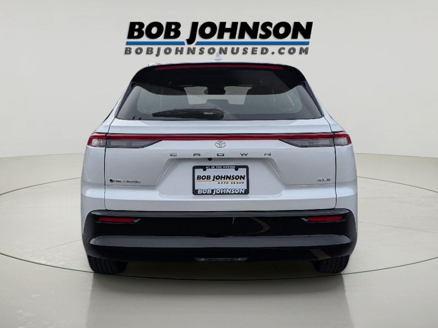 2025 Toyota Crown Signia XLE