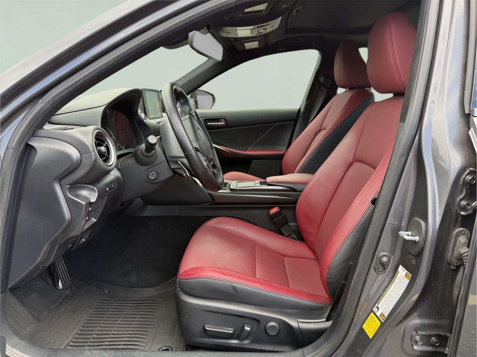 2022 Lexus IS 300 