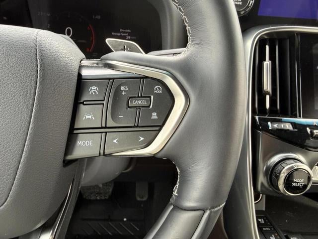 2025 Lexus LX 600 LUXURY