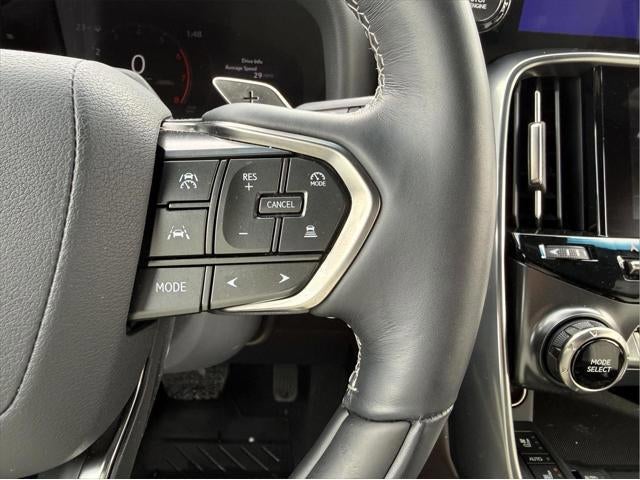 2025 Lexus LX 600 LUXURY