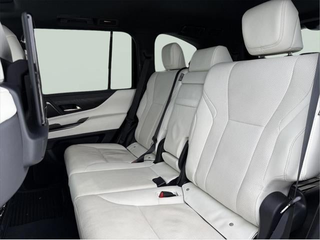 2025 Lexus LX 600 LUXURY
