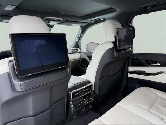 2025 Lexus LX 600 LUXURY