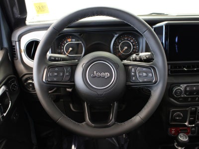 2025 Jeep Wrangler 4-Door Willys 4x4