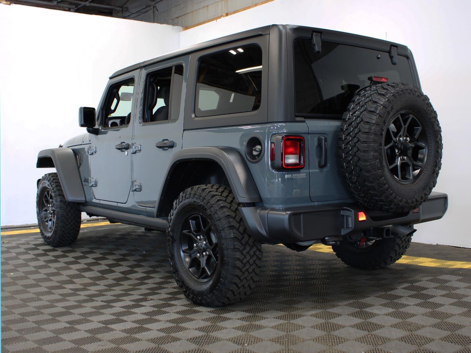 2025 Jeep Wrangler 4-Door Willys 4x4