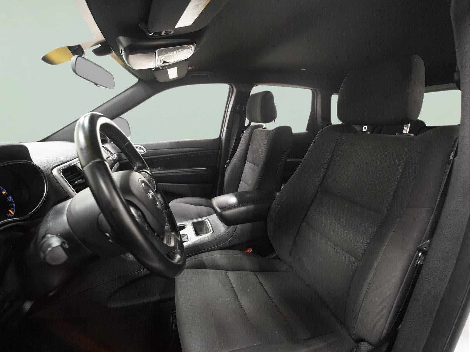 2020 Jeep Grand Cherokee Laredo E