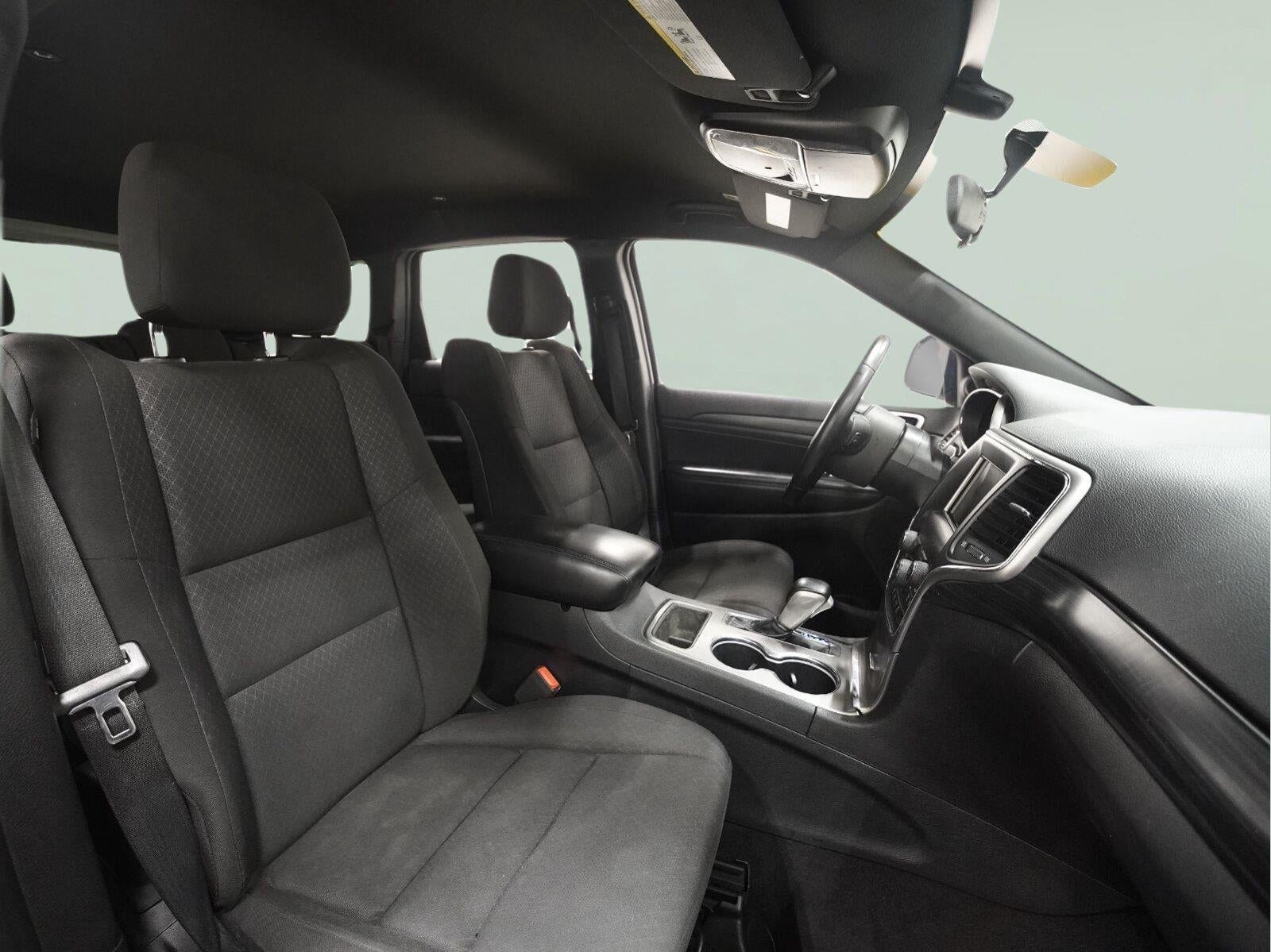 2020 Jeep Grand Cherokee Laredo E