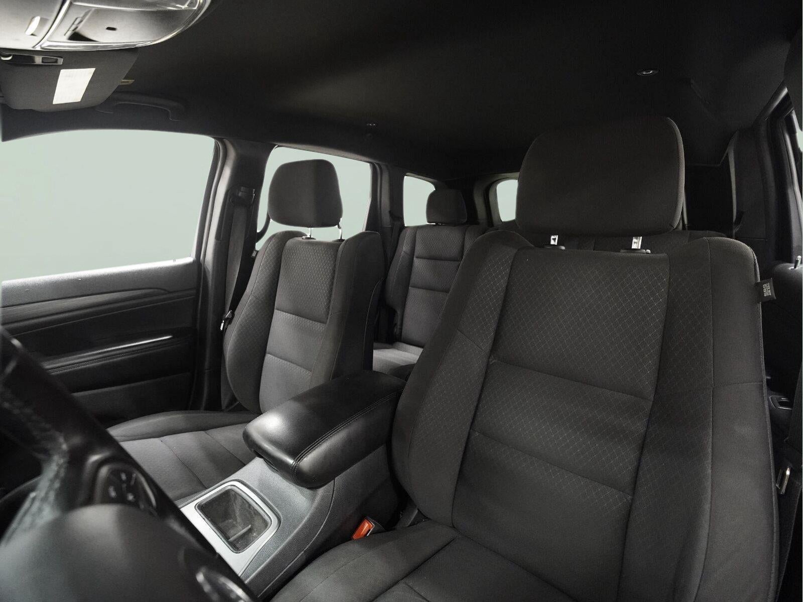 2020 Jeep Grand Cherokee Laredo E