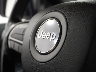 2020 Jeep Grand Cherokee Laredo E