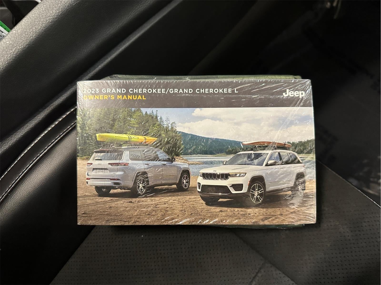 2023 Jeep Grand Cherokee L Altitude 4x4