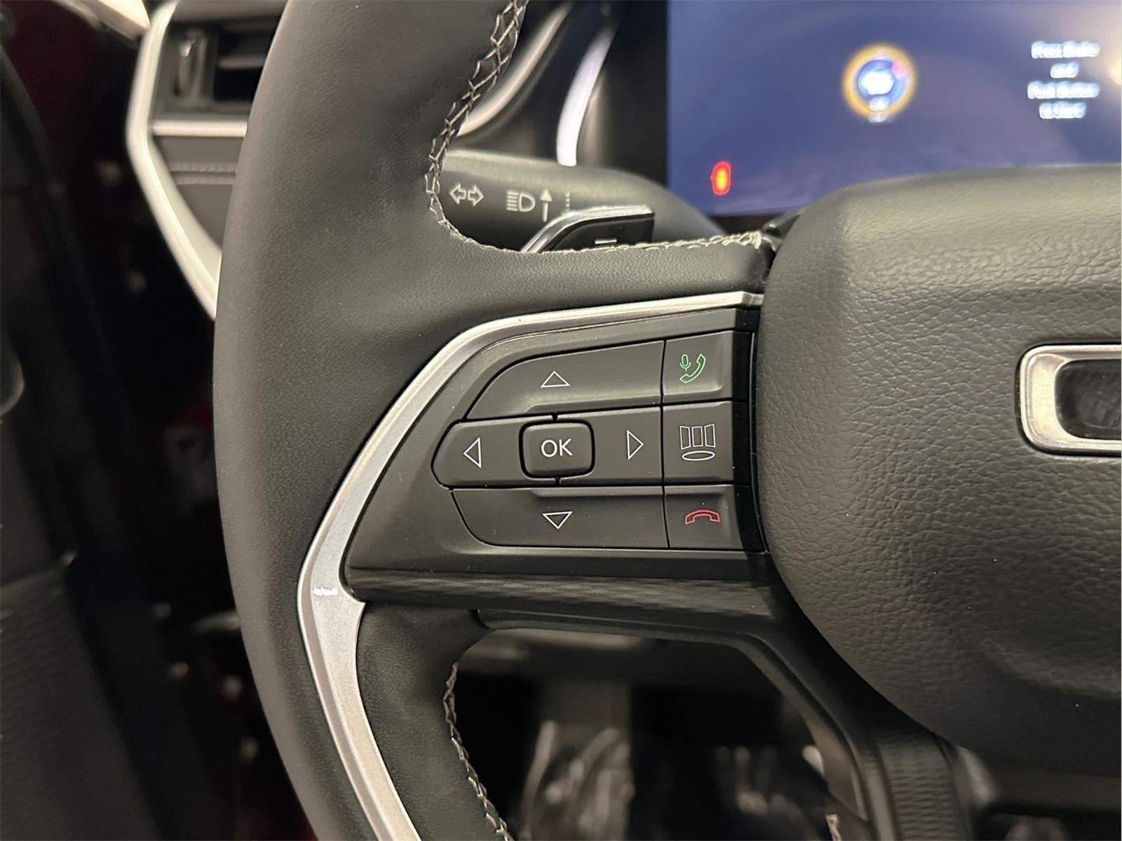 2023 Jeep Grand Cherokee L Altitude 4x4