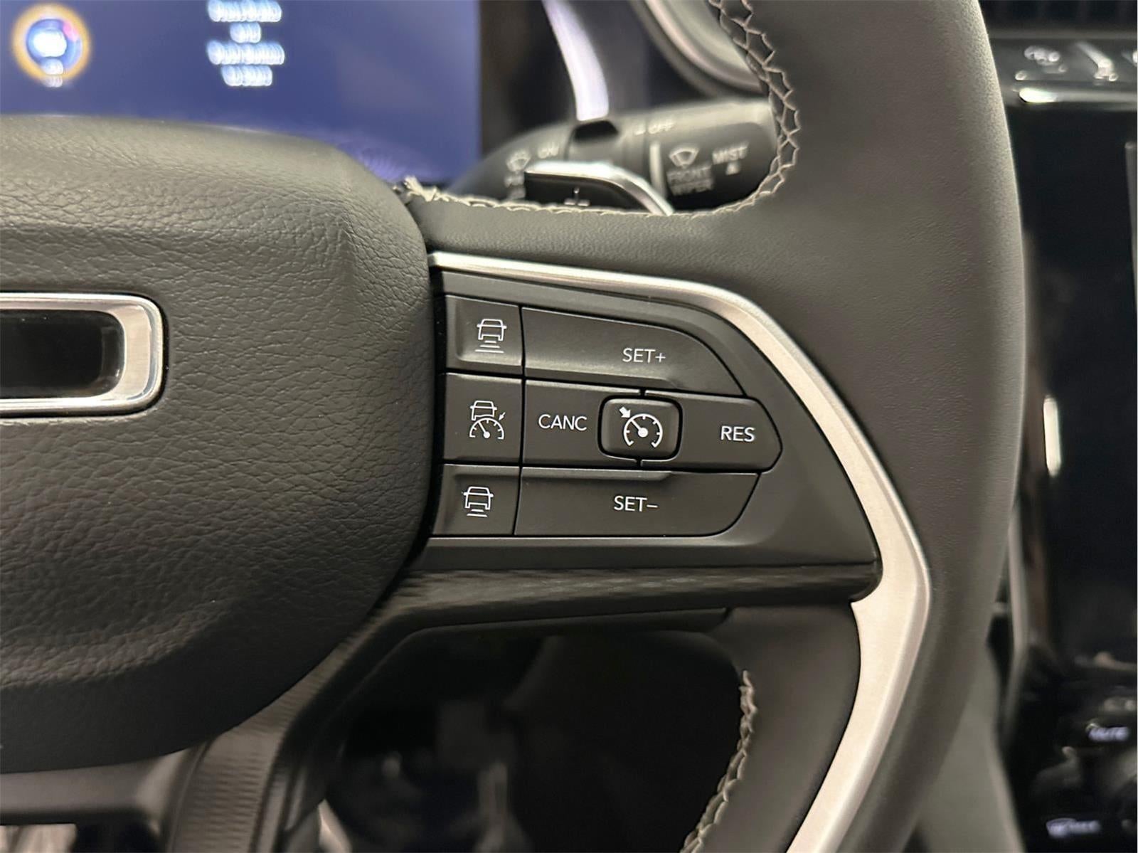 2023 Jeep Grand Cherokee L Altitude 4x4