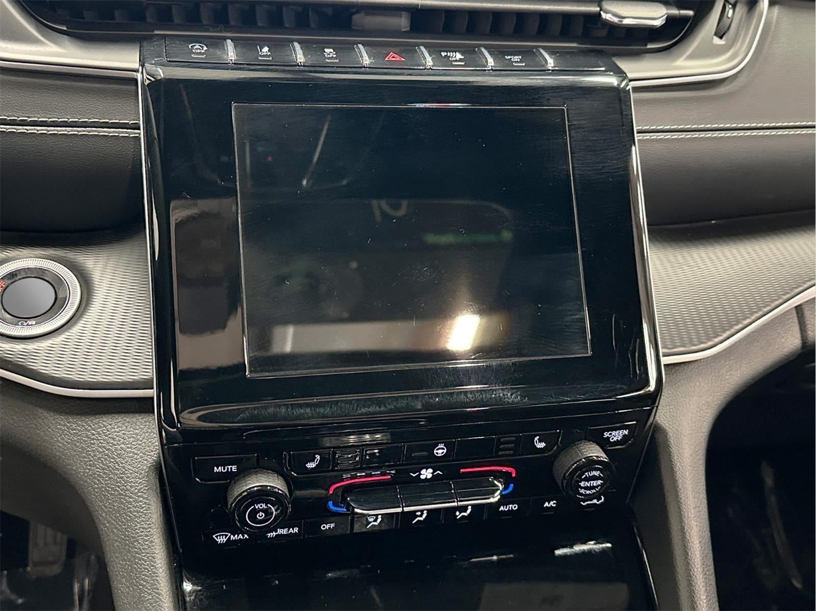 2023 Jeep Grand Cherokee L Altitude 4x4