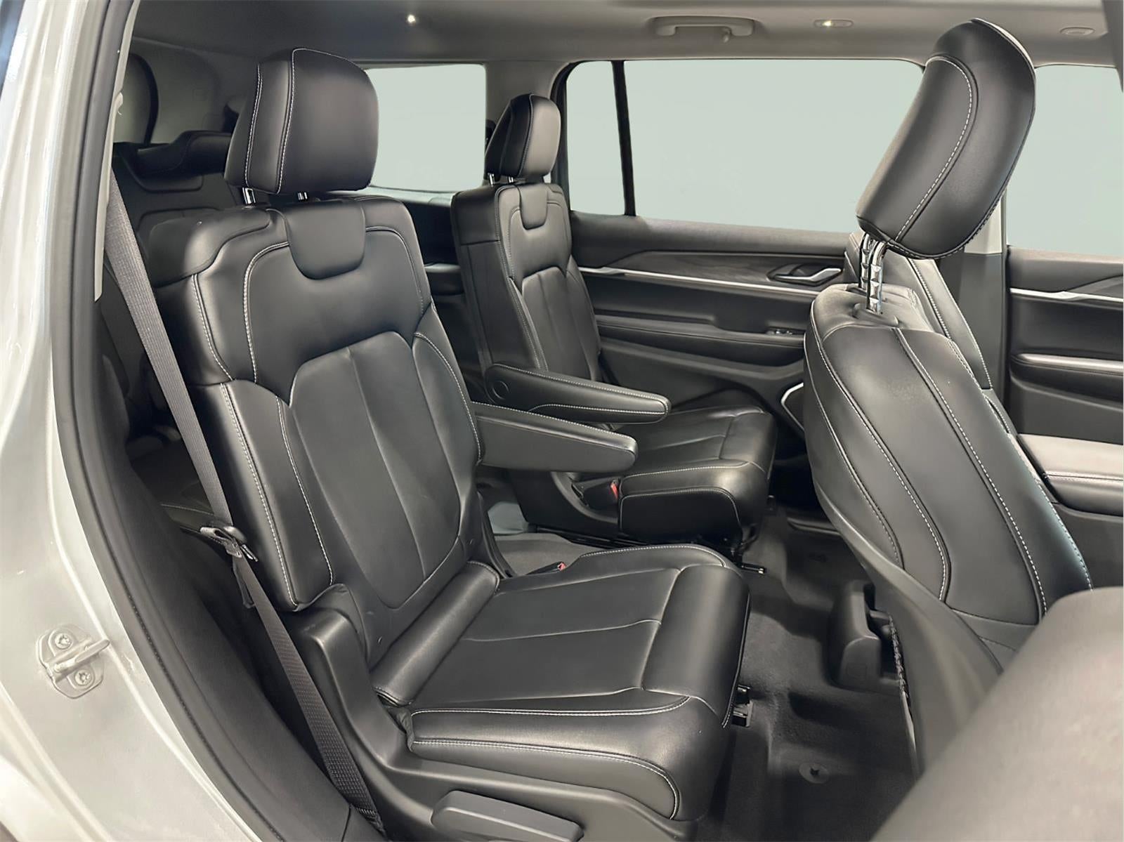 2021 Jeep Grand Cherokee L Limited - Photo 12