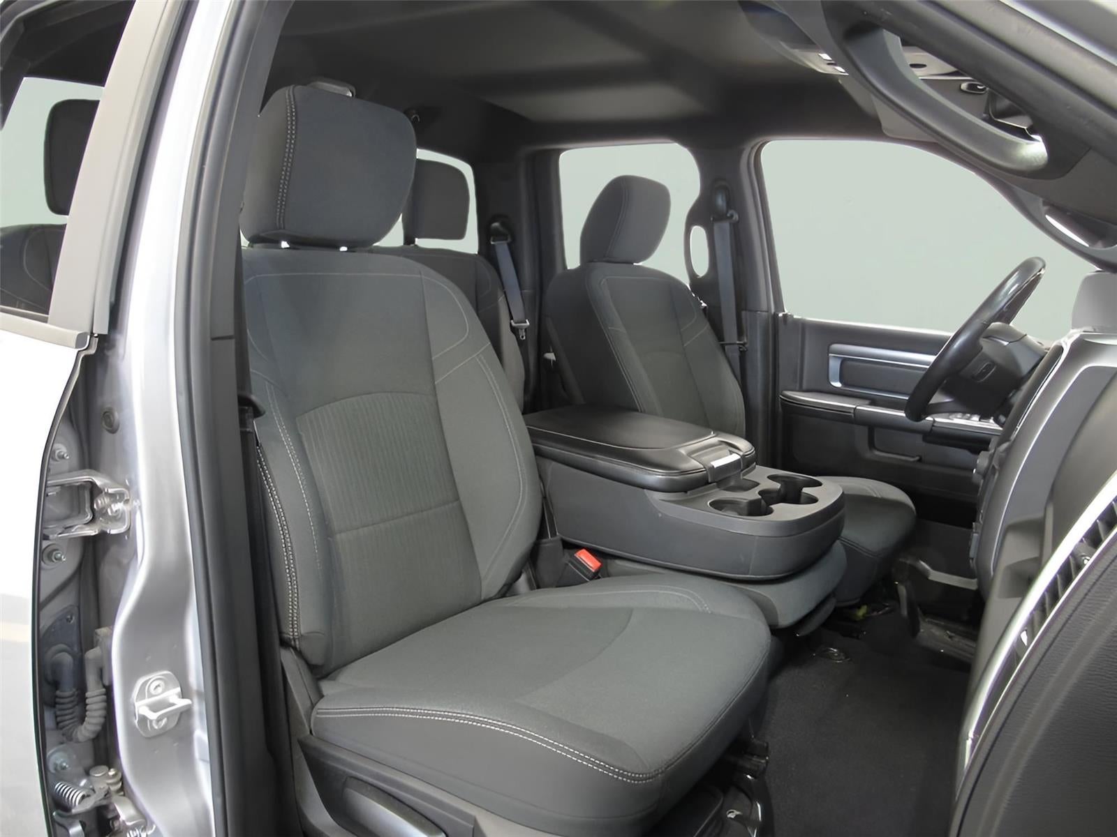 2022 RAM 1500 Classic Warlock Quad Cab 4x4 6'4" Box