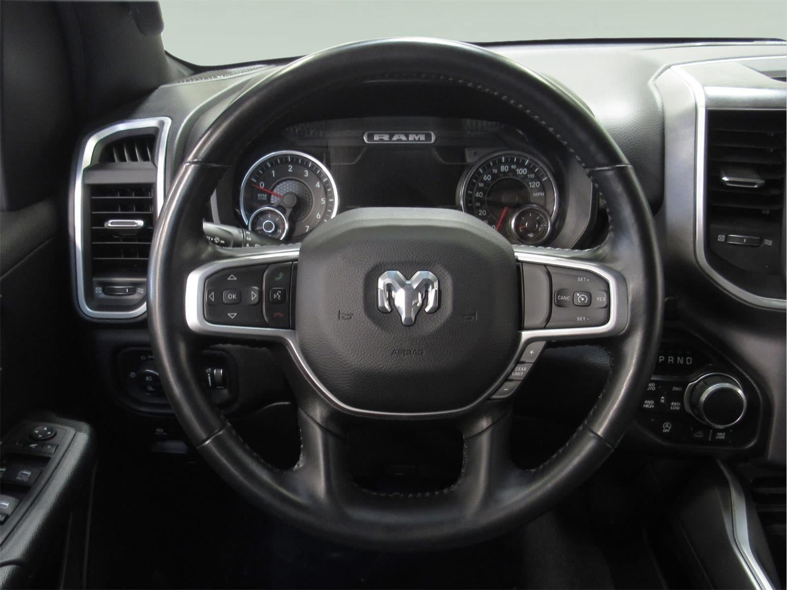 2023 RAM 1500 Big Horn Crew Cab 4x4 5'7" Box