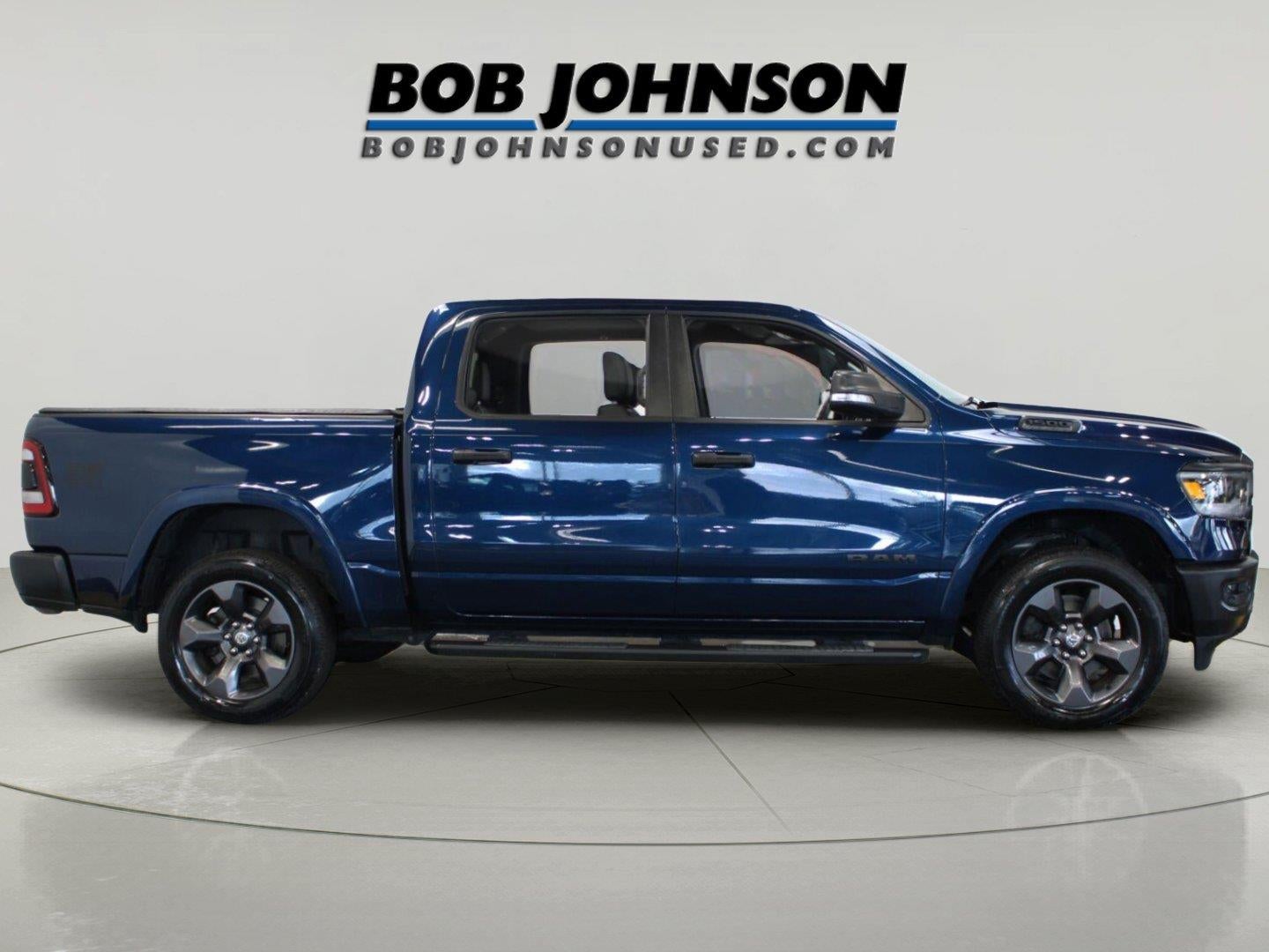 2020 RAM 1500 Big Horn Crew Cab 4x4 5'7" Box