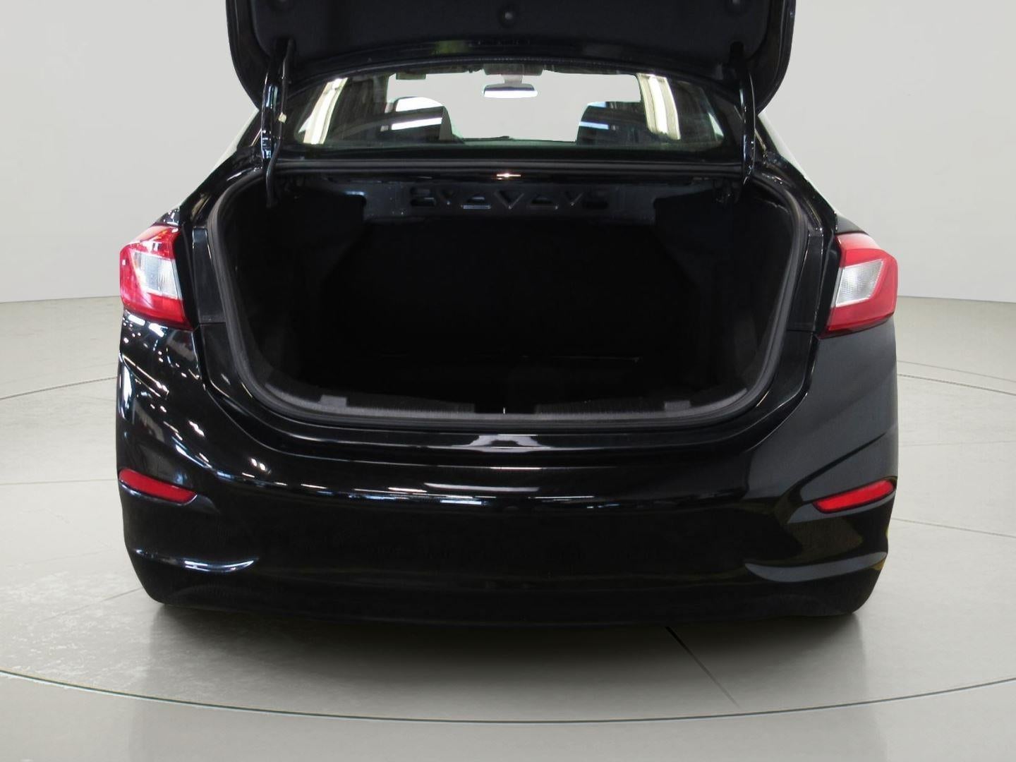 2019 Chevrolet Cruze LS