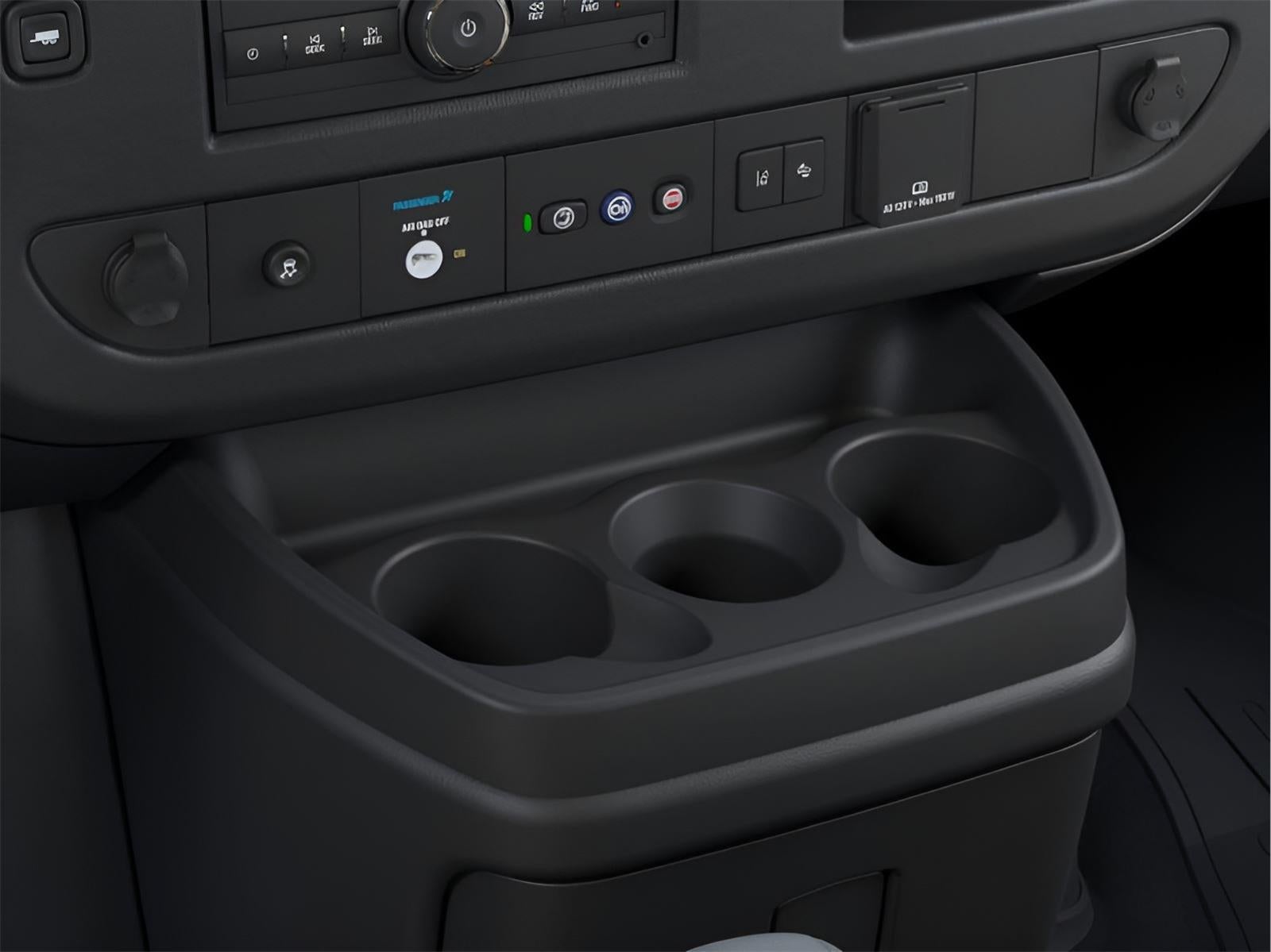 2025 Chevrolet Express Passenger 3500 1LT