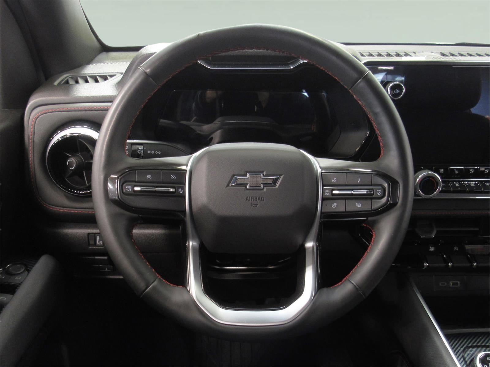 2024 Chevrolet Colorado Z71 - Photo 12