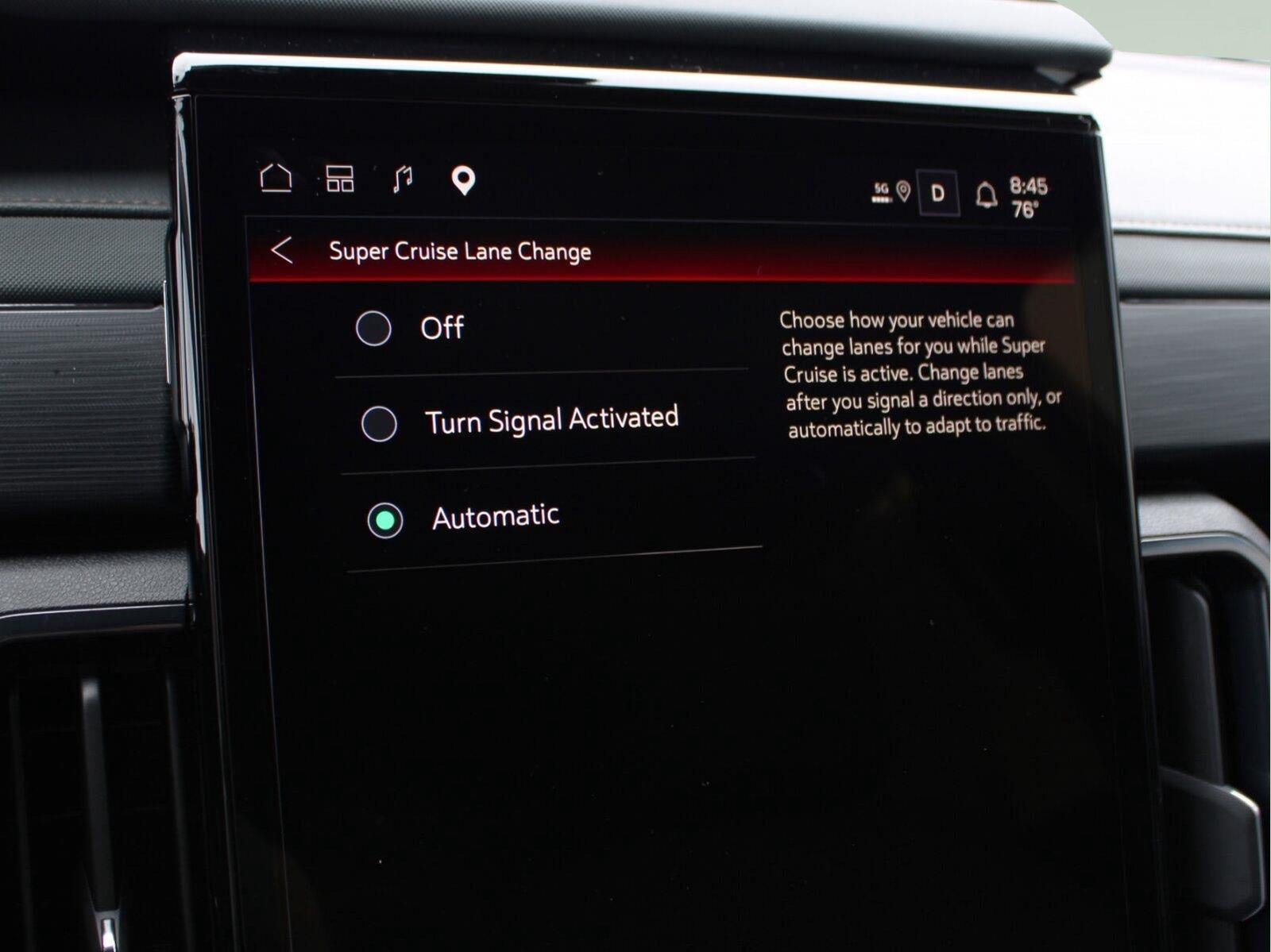 2025 GMC Acadia AT4