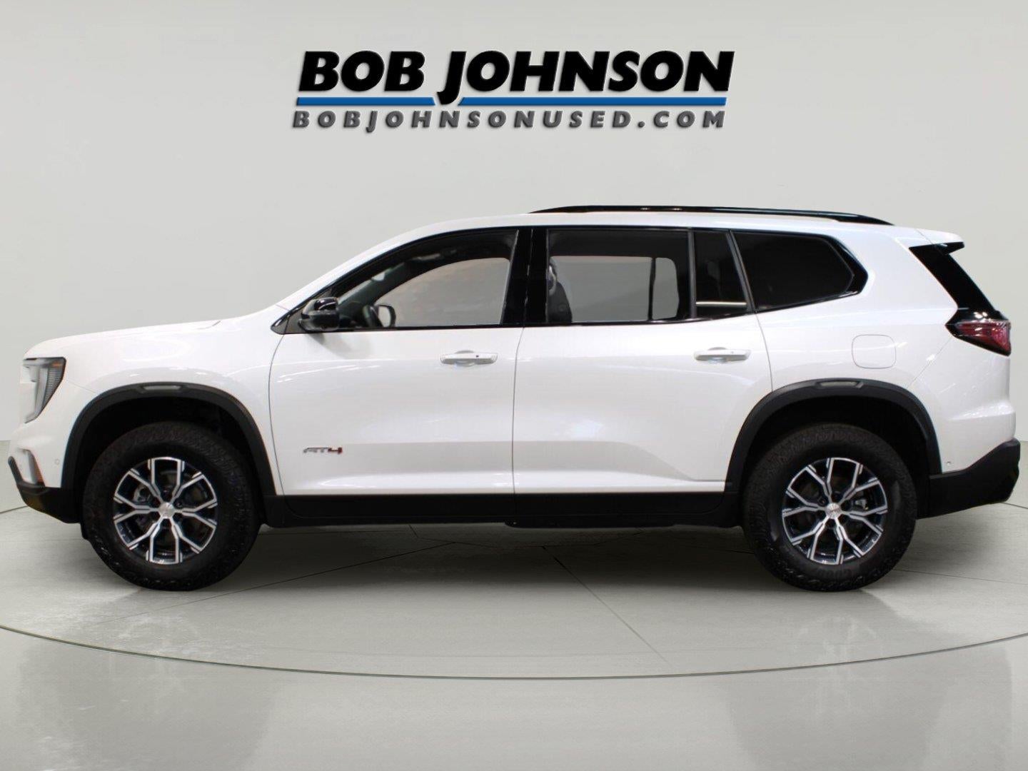 2025 GMC Acadia AT4