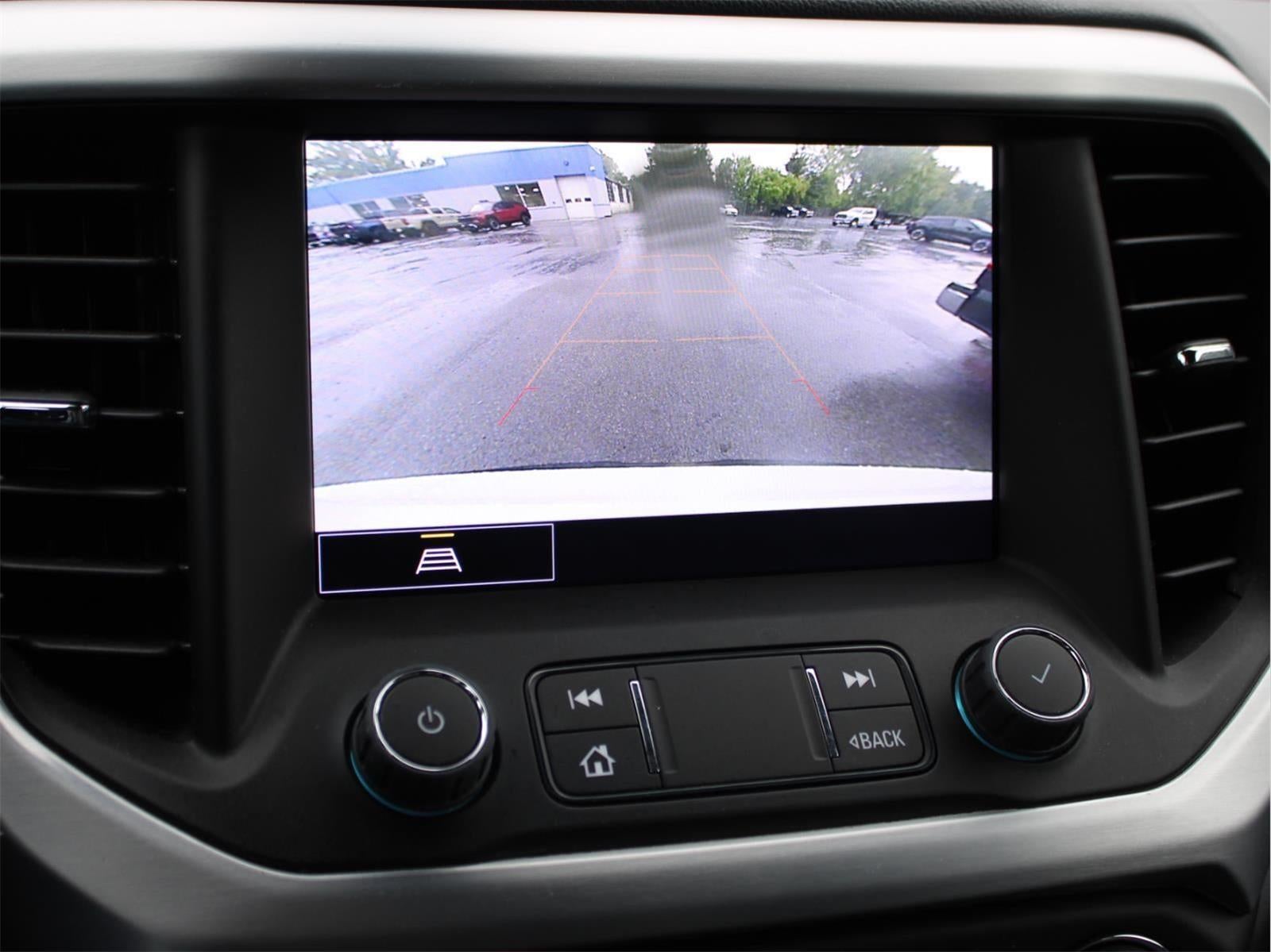 2022 GMC Acadia SLT