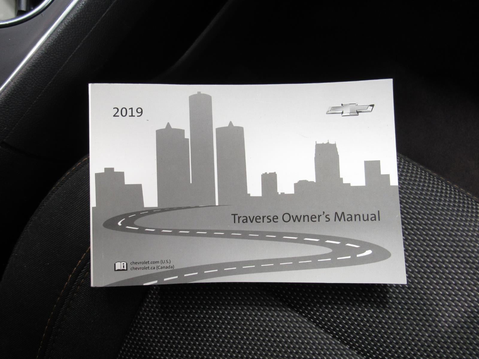 2019 Chevrolet Traverse LT Cloth