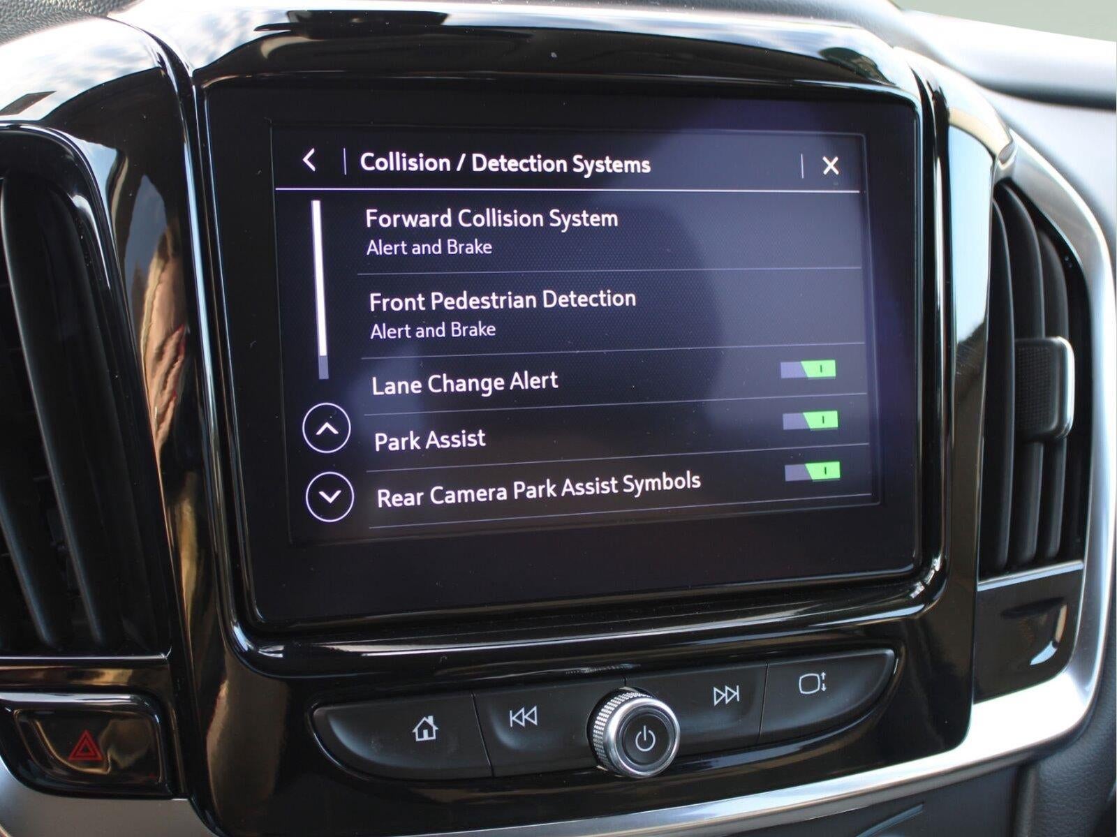 2021 Chevrolet Traverse LT Cloth