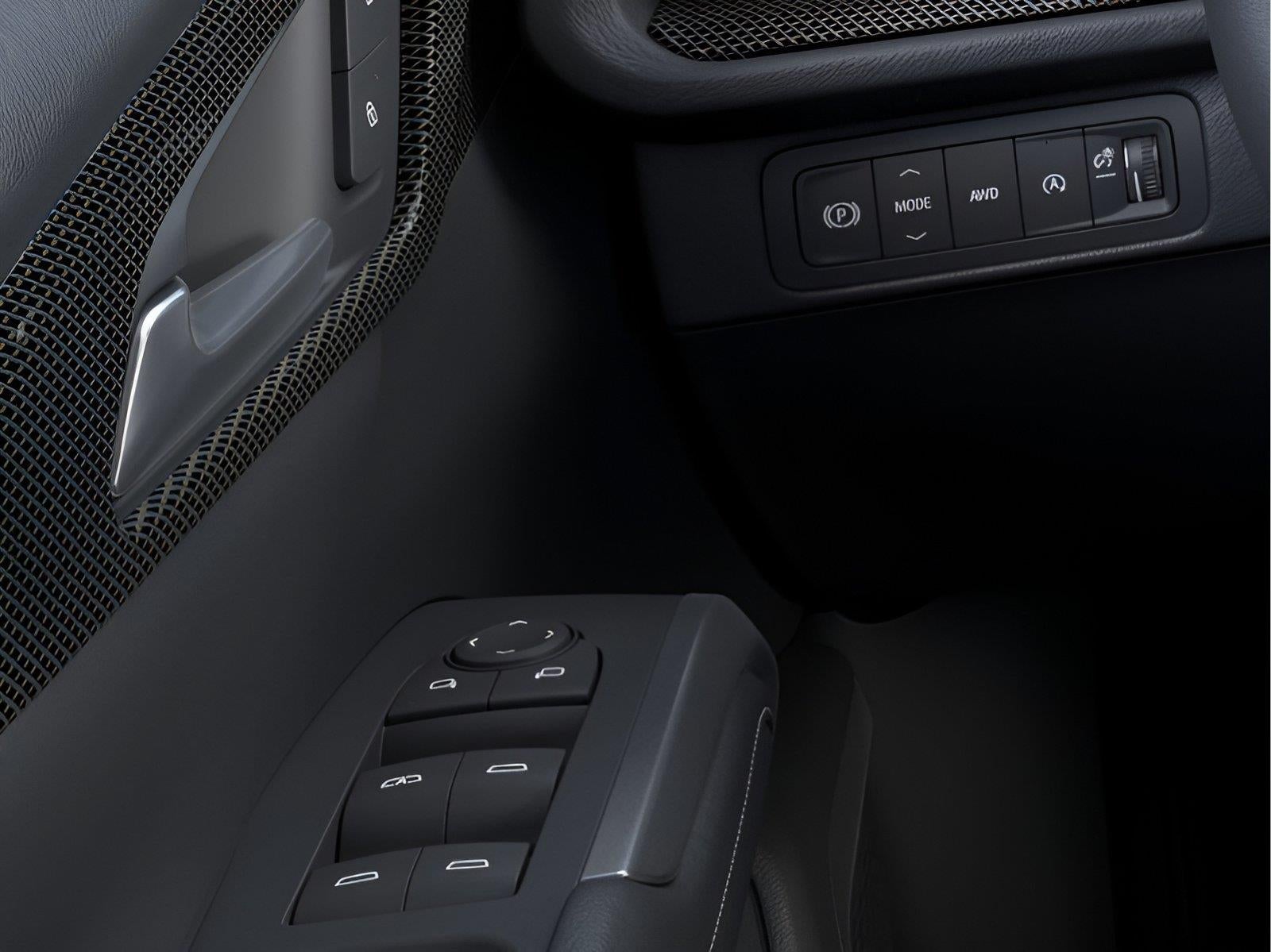 2027 Chevrolet Traverse Z71 - Photo 13