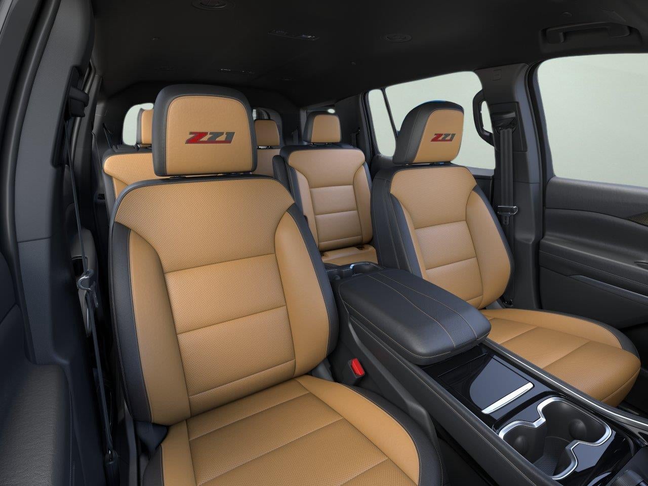 2027 Chevrolet Traverse Z71 - Photo 7