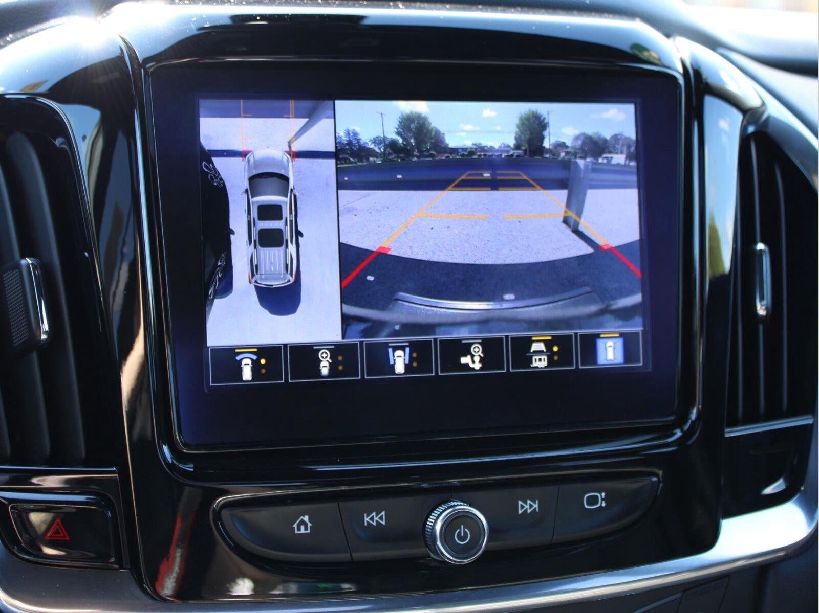 2023 Chevrolet Traverse Premier - Photo 14