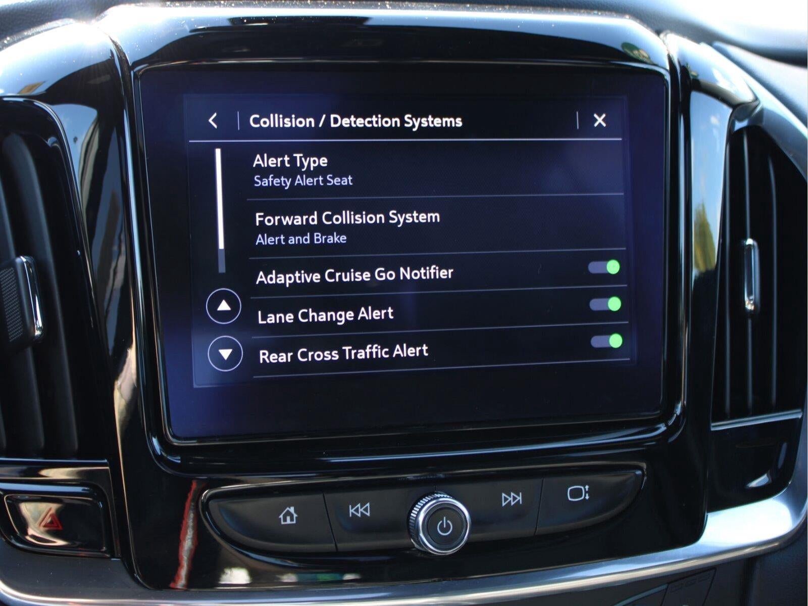 2023 Chevrolet Traverse Premier - Photo 17