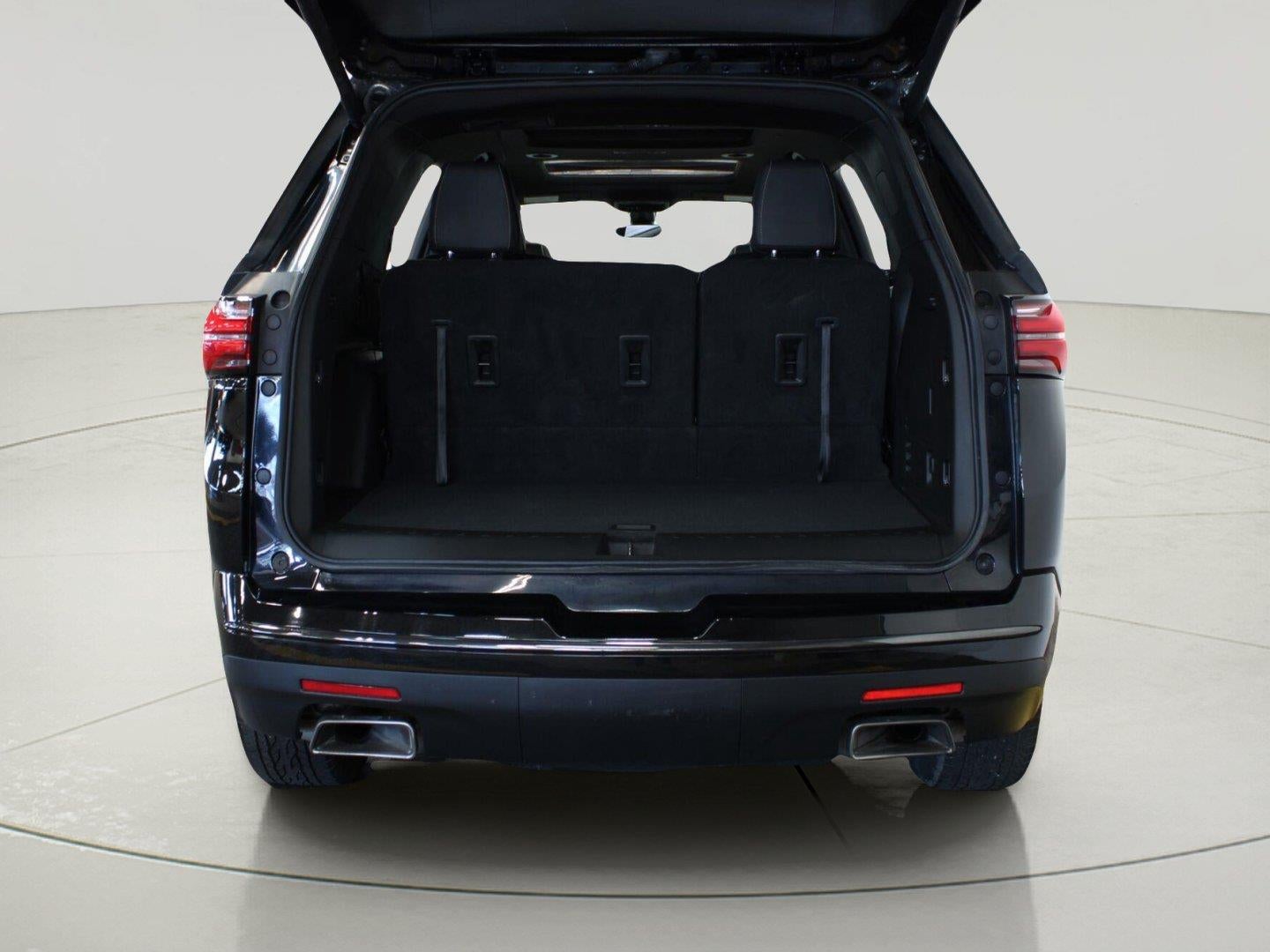 2023 Chevrolet Traverse Premier - Photo 25